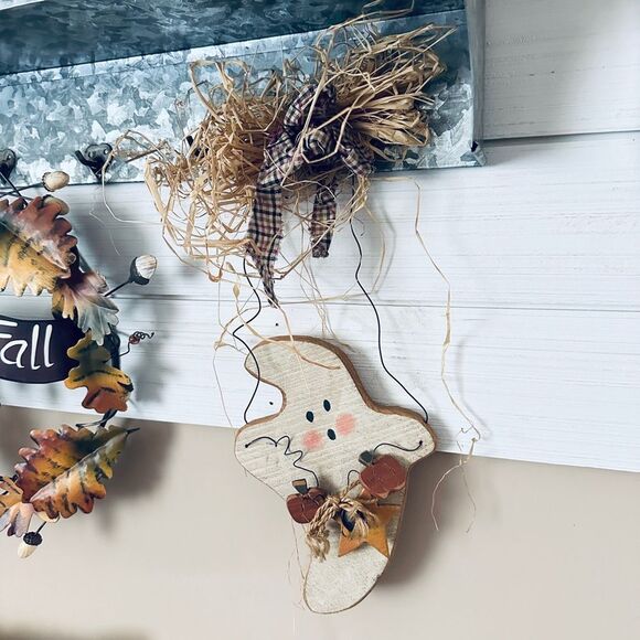 Vintage Rustic Primitive Country Farmhouse Wooden Hanging Ghost Halloween - Picture 1 of 5